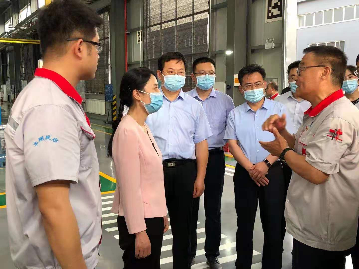 省委常委、組織部部長陳安麗蒞臨我司調(diào)研企業(yè)黨建及運(yùn)行情況