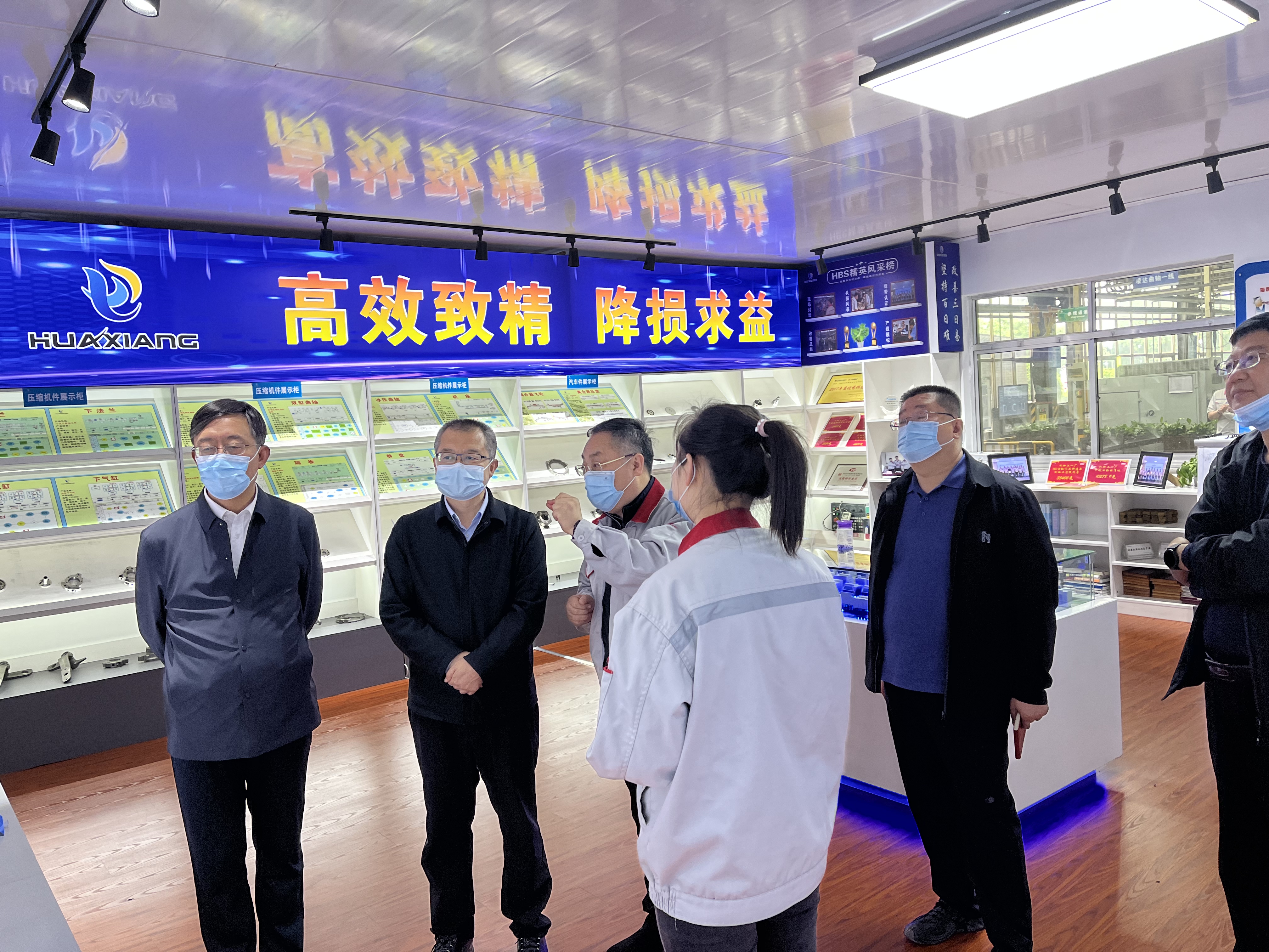 縣委常委、紀(jì)委書記、監(jiān)委主任張朝暉一行來我司就包聯(lián)項(xiàng)目進(jìn)行調(diào)研